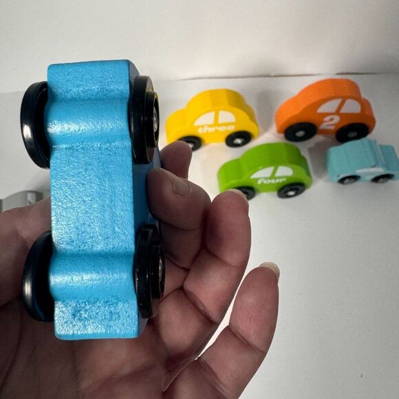 Lot of 7 Melissa & Doug Wooden Cars - #2, 3, 4, 5, 6, POLICE car and race car - Picture 2 of 2